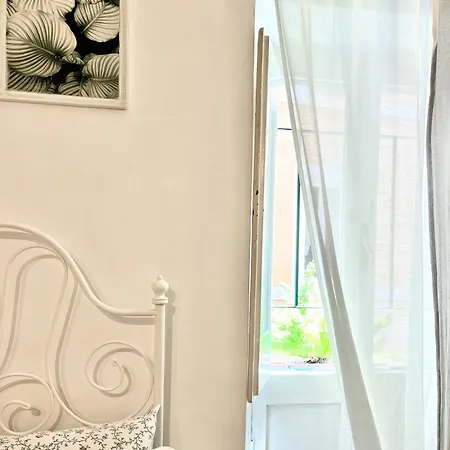 Glory House Navona Square *